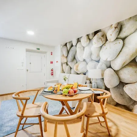 Casa Do Calhau - 1 Bedroom Sleeps 4 公寓